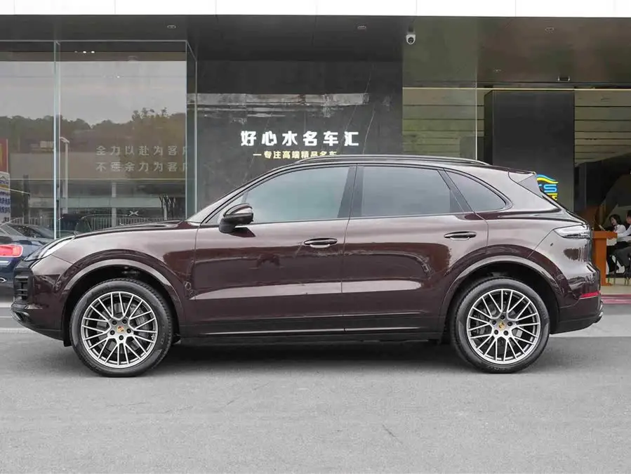 2023 Cayenne S 2.9T Platinum Edition