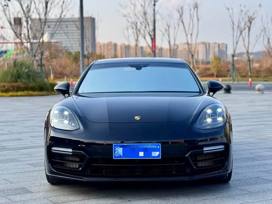 2019 Panamera GTS 4.0T