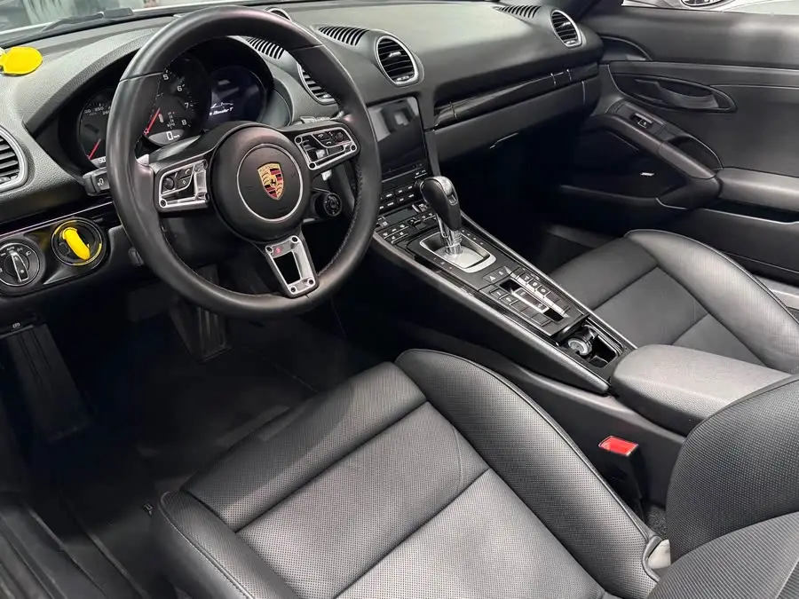 Porsche 718 2019 Boxster T 2.0T