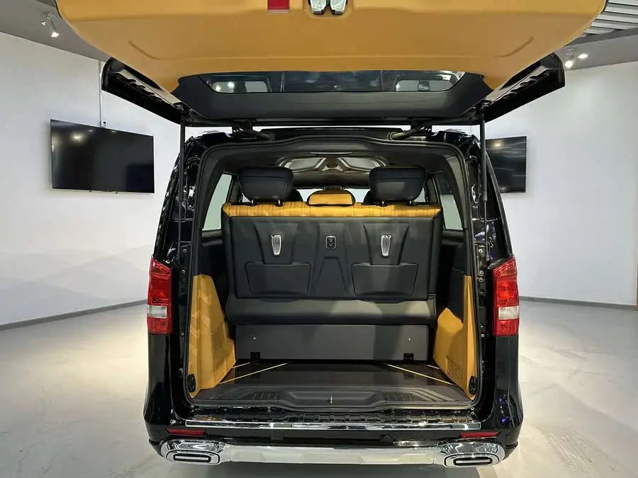 Vito 2020 2.0T Business Edition 7-seater