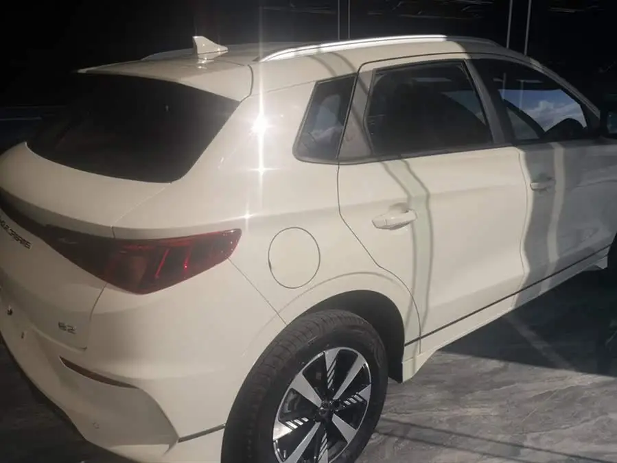 بي واي دي e2 2023 نسخة فاخرة