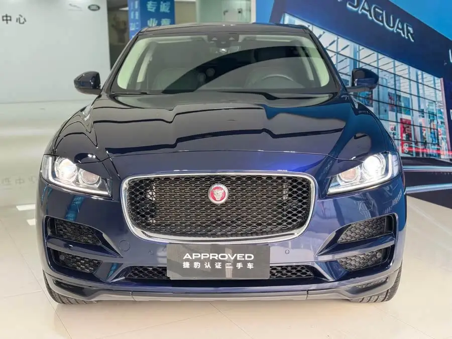 Jaguar F-PACE 2020 2.0T Urban Prestige