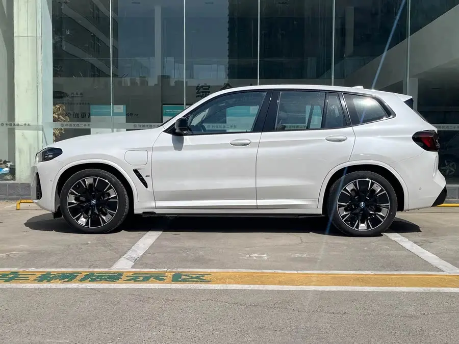 BMW iX3 2022 Model Facelift Leading Edition