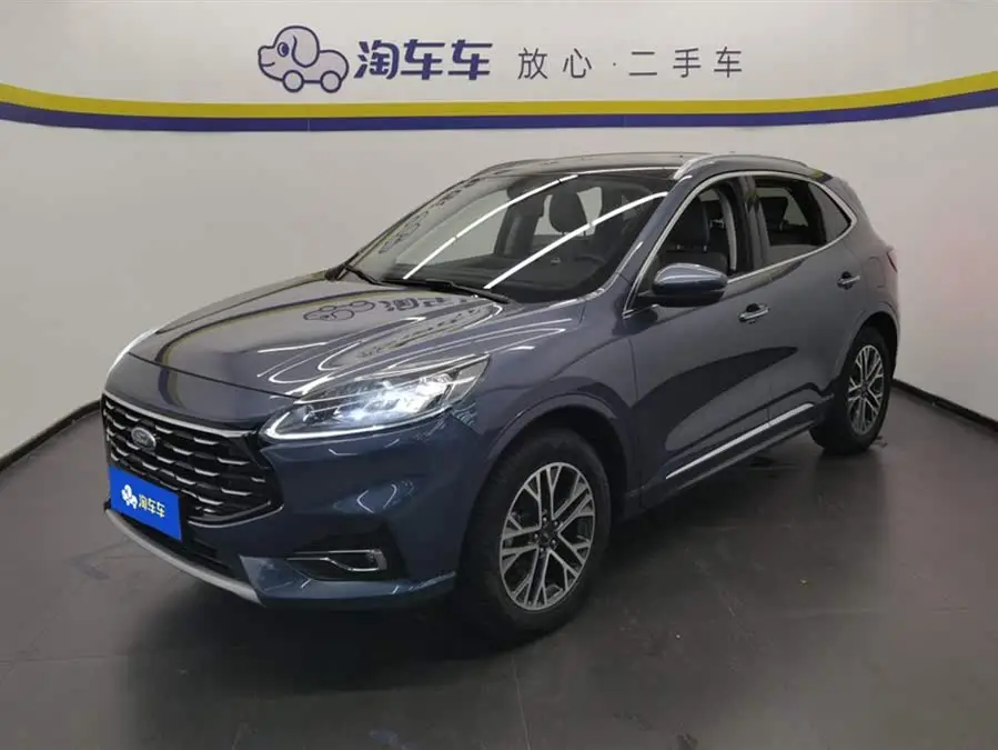 2020 فورد إيسكايب إيكوبوست 245 دفع رباعي بريميوم