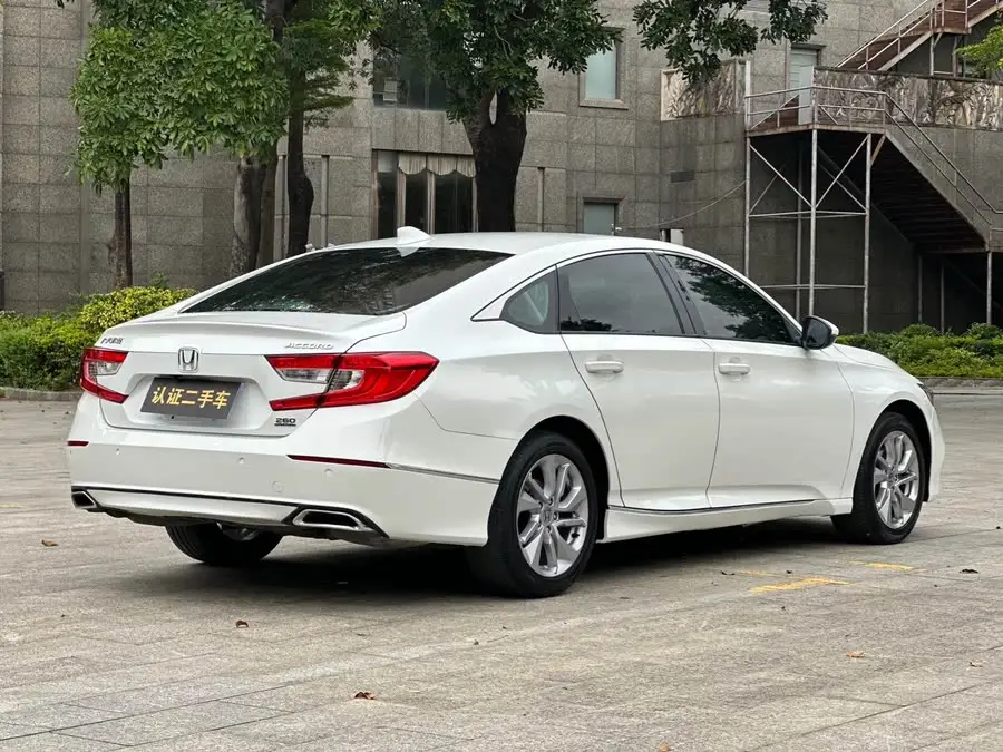 Accord 2018 260TURBO Luxury Version National VI