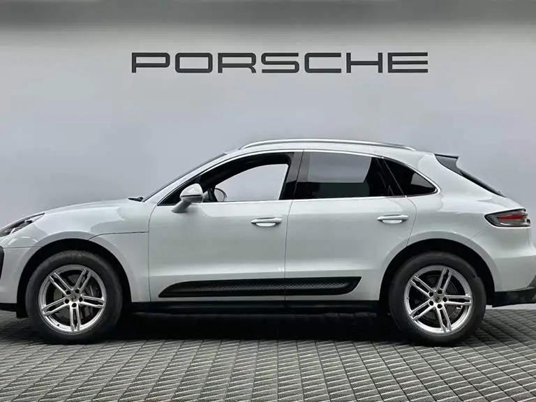 2023 Macan Macan 2.0T