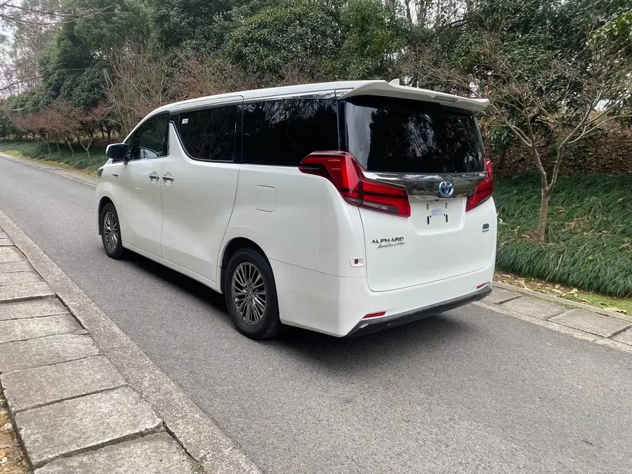 ألفارد 2021 فئة الديول 2.5 لتر بروفيشنال