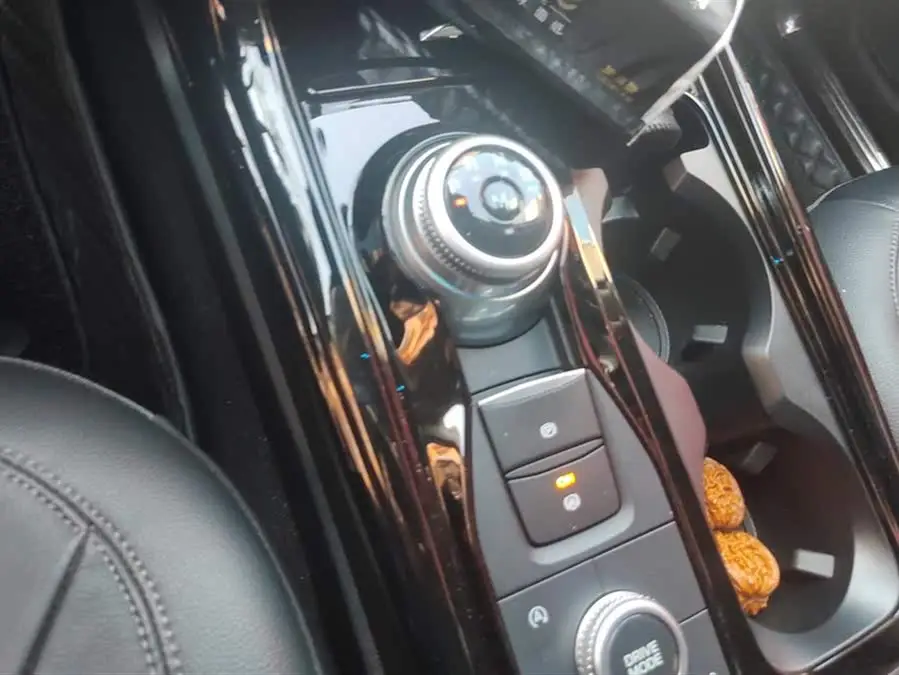 Explorer 2020 EcoBoost 285 4WD Trend Edition 7-seater