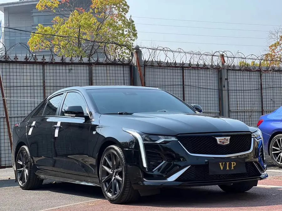 كاديلاك CT4 2021 28T بريميوم