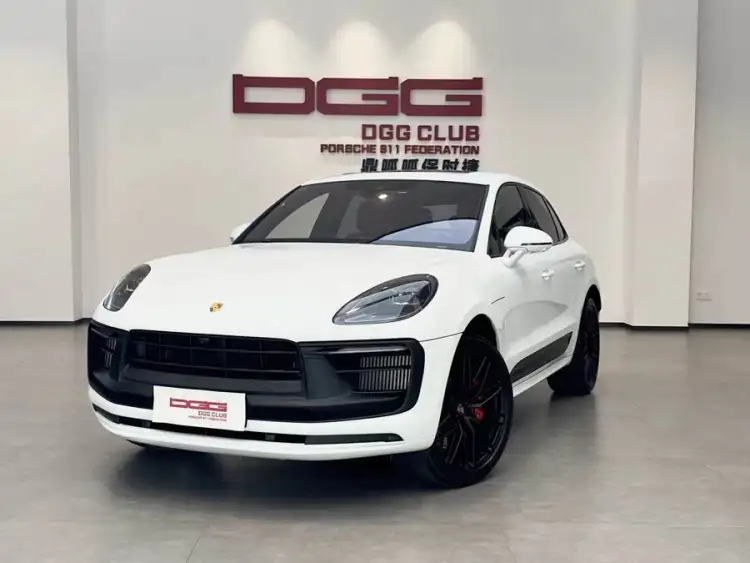 2023 Macan GTS 2.9T