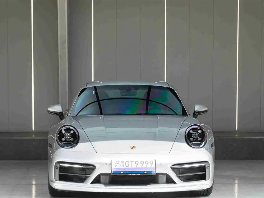 بورش 911 2023 كاريرا S 3.0T