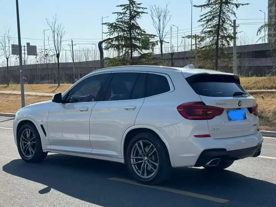 بي إم دبليو X3 2021 xDrive28i حزمة M الرياضية