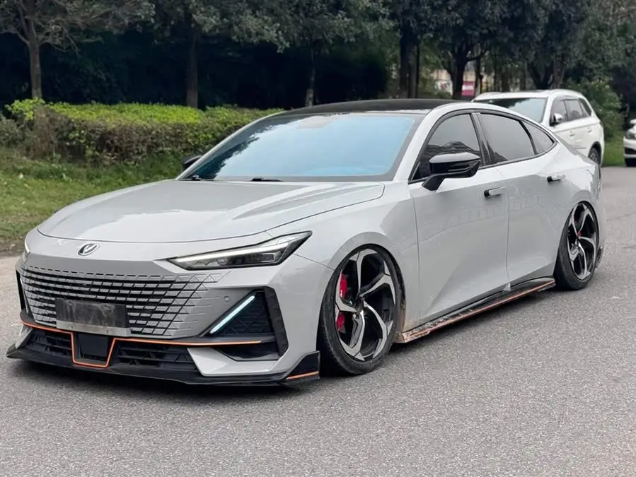 Changan UNI-V 2022 2.0T Speed Version