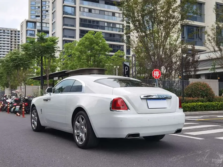 Phantom 2018 6.6T Standard Edition