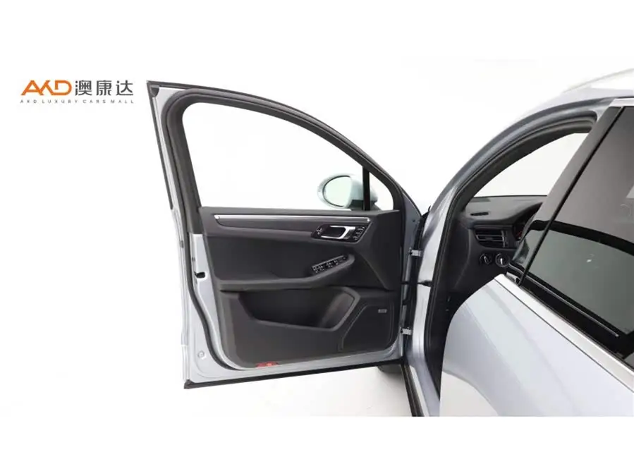 2021 Macan Macan 2.0T