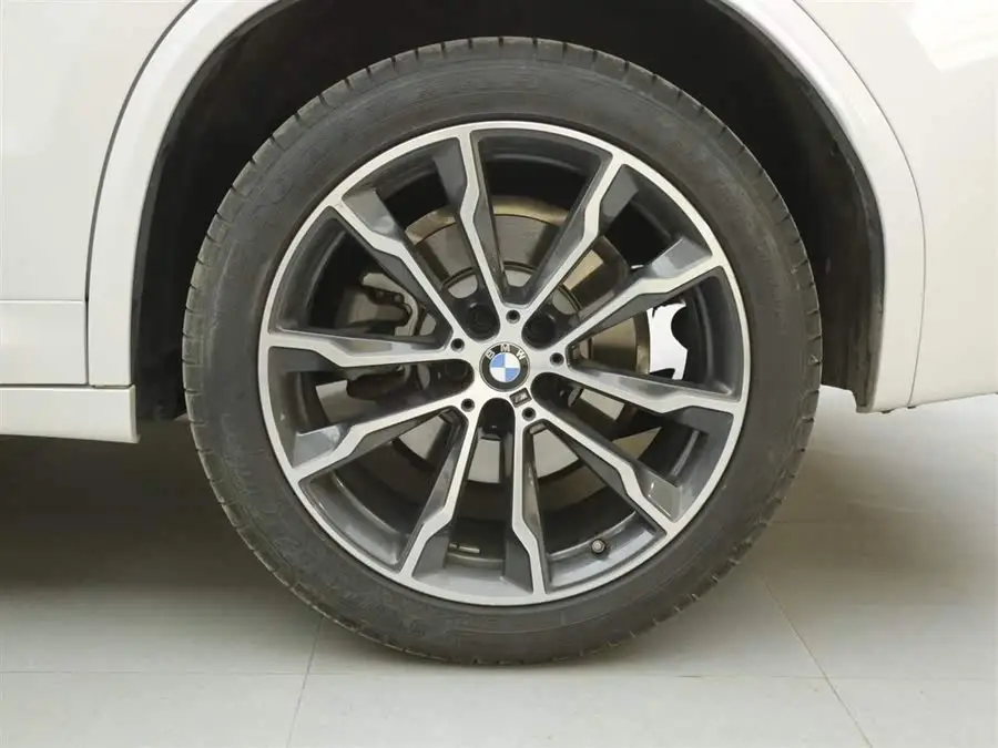 BMW X3 2022 xDrive30i Leading Model M Night Package