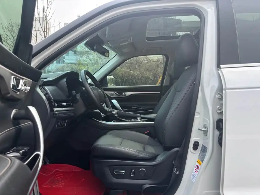 شانجان CS95 طراز 2019 2.0T دفع ثنائي فئة فاخرة