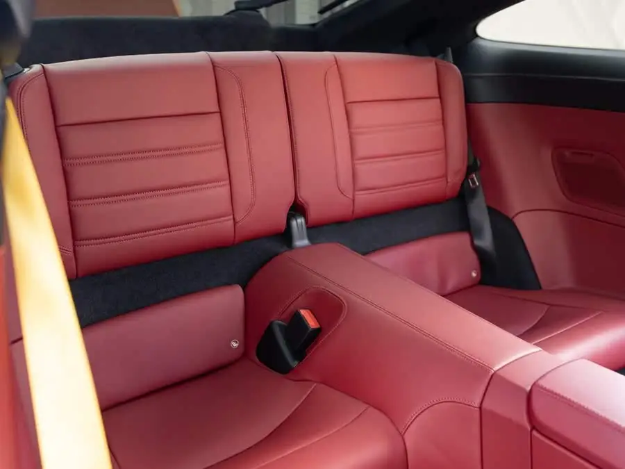 Porsche 911 2022 Turbo S 3.7T