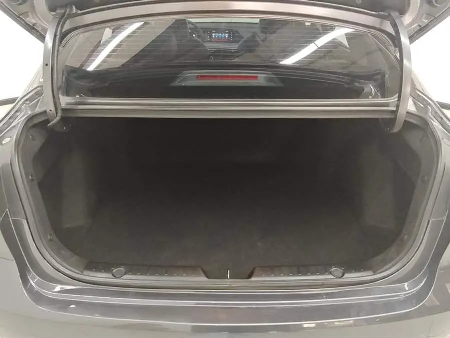 Yidong 2022 Model PLUS 1.6L GDI CVT Elite