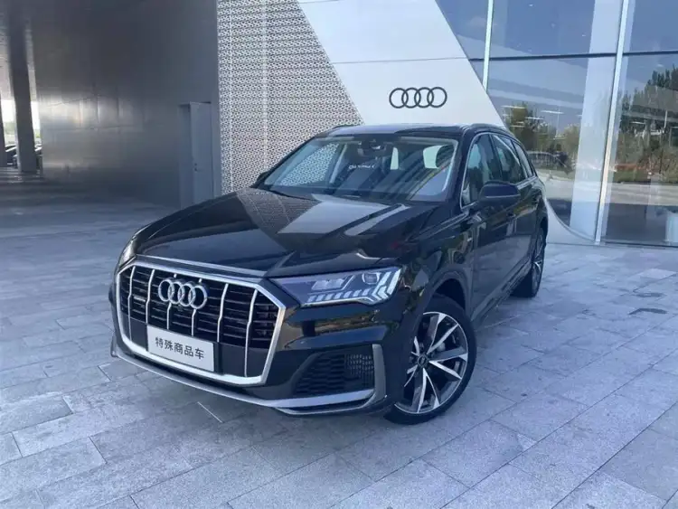 Audi Q7 2023 55 TFSI quattro S line Sport