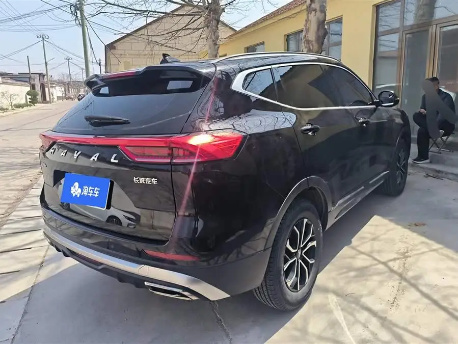 هافال H6 2021 إصدار الاتجاه الوطني 1.5T أوتوماتيكي حضري