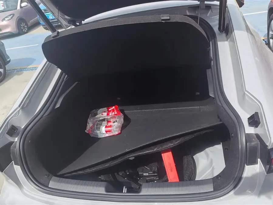 Changan UNI-V 2022 1.5T Premium