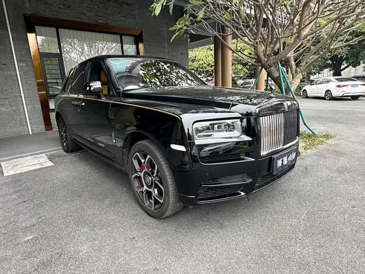 Cullinan 2020 Black Badge