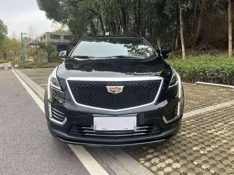 Cadillac XT5 2022 2.0T AWD Luxury (Hummingbird Edition)