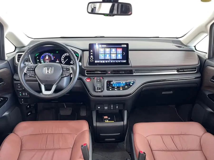 أوديسي 2022 2.0L e:HEV إصدار شارب الأعلى