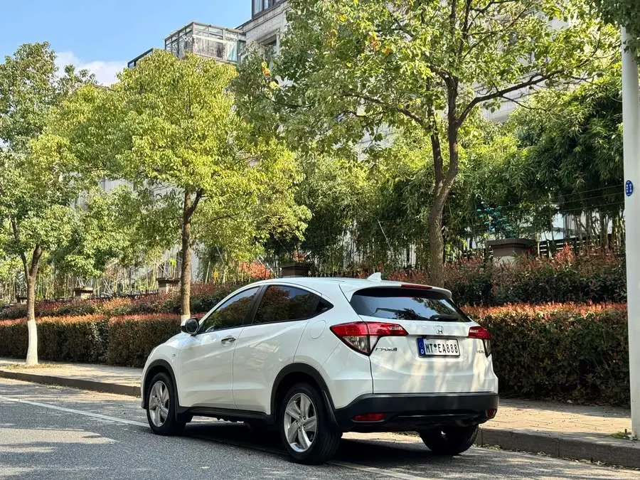 2020 هوندا HR-V 1.5L CVT النخبة