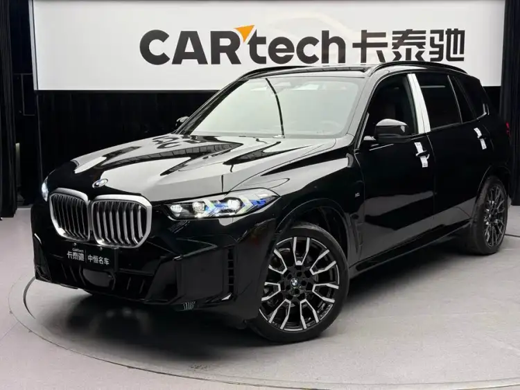 BMW X5 2023 xDrive 40Li M Sport Night Package