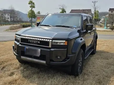 2024 برادو 2.4T نسخة TX الشاملة 5 مقاعد