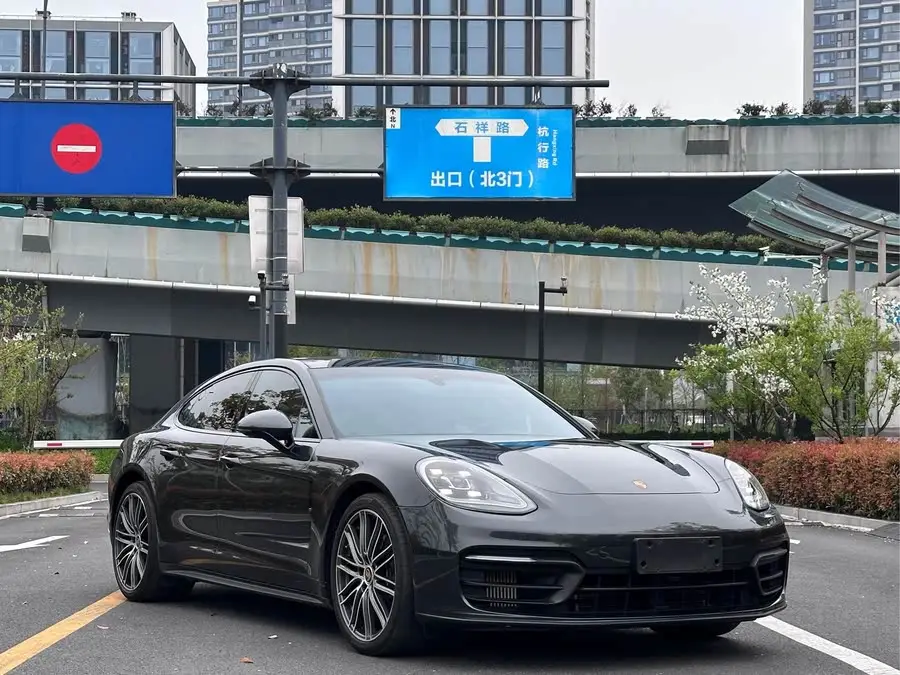 2023 Panamera 2.9T Platinum Edition