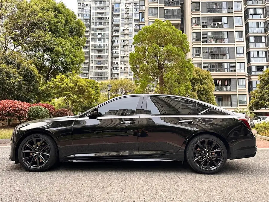 Cadillac CT5 2022 28T Platinum