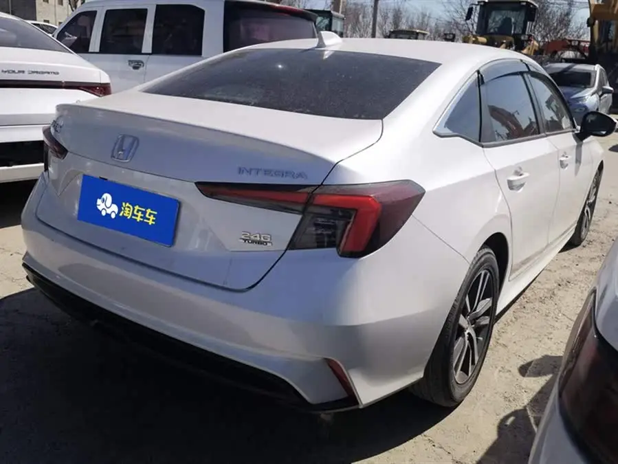 2023 Model 240TURBO CVT Leading Edition