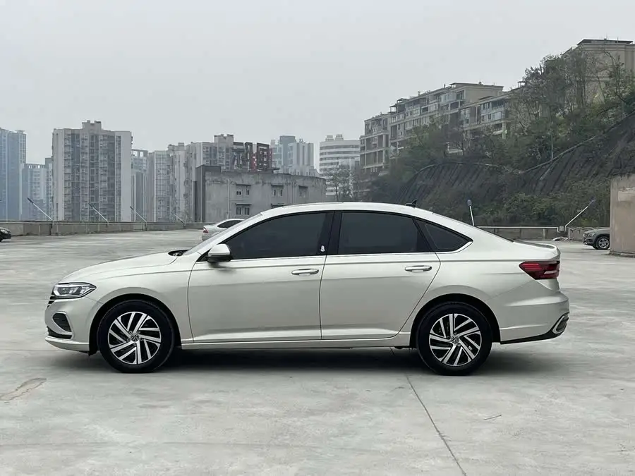 LAVIDA 2023 1.5L Automatic Five Million Edition