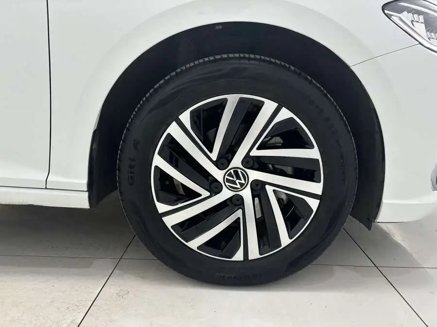 Lavida 2023 300TSI DSG Full Version