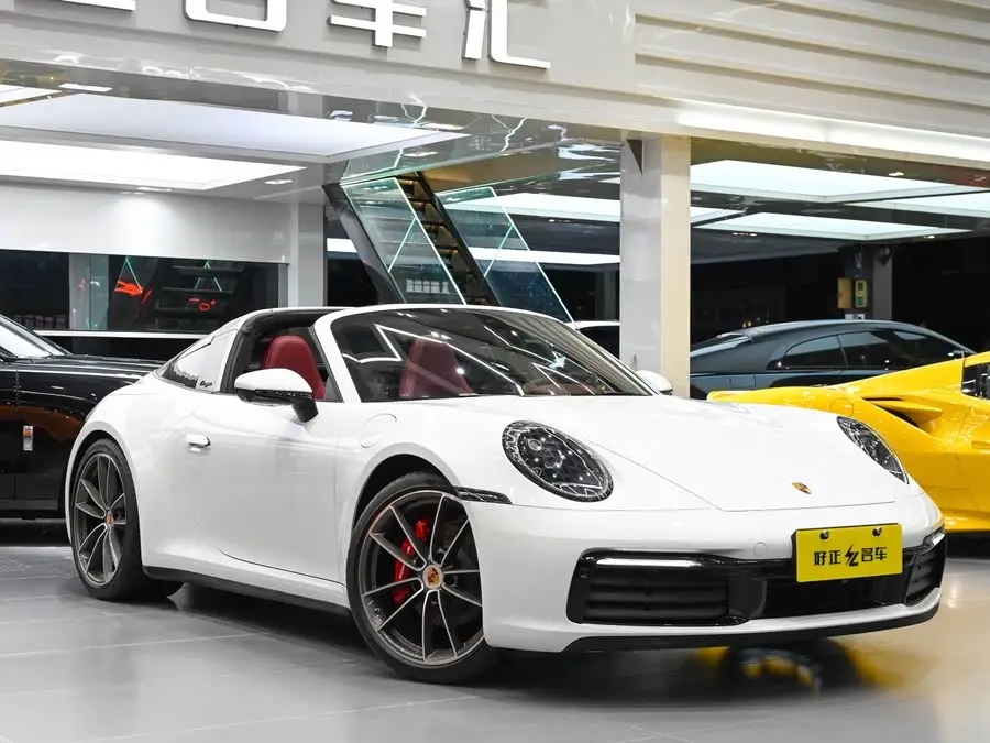 Porsche 911 2023 Targa 4 3.0T