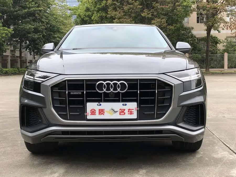 أودي Q8 2019 55 TFSI الفاخرة الديناميكية