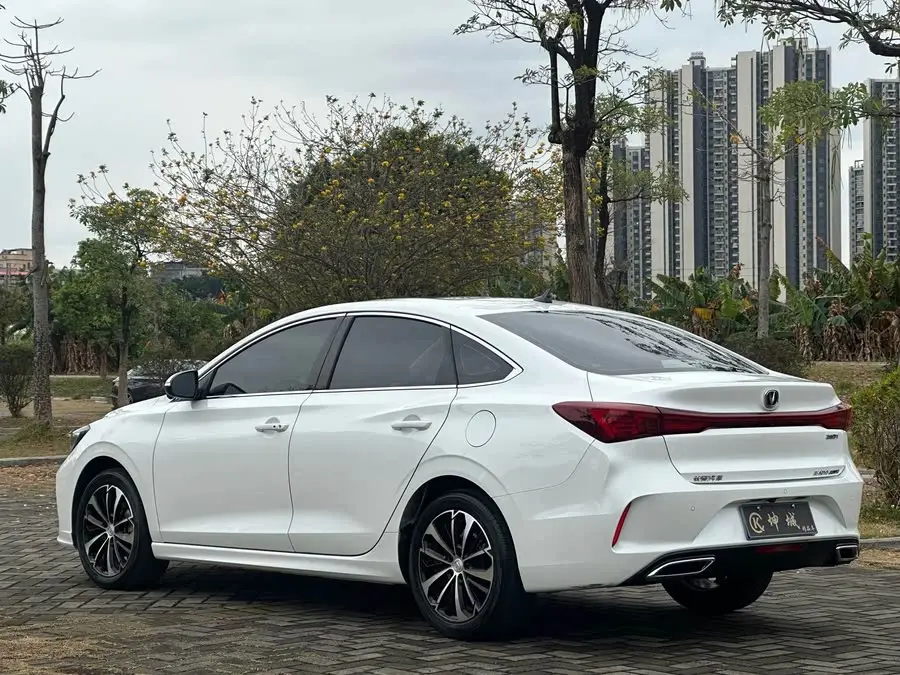 إيتونغ 2022 بلس بلو ويلي NE 1.4T GDI DCT النسخة الرائدة