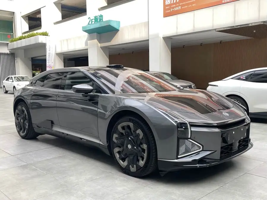 هايبي ز 2023 نسخة المقاعد الأربعة