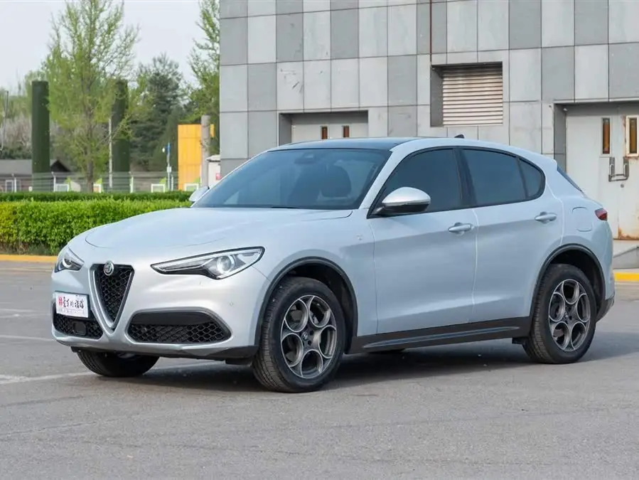 2022 Stelvio 2.0T 280HP Ti Driving Control Edition