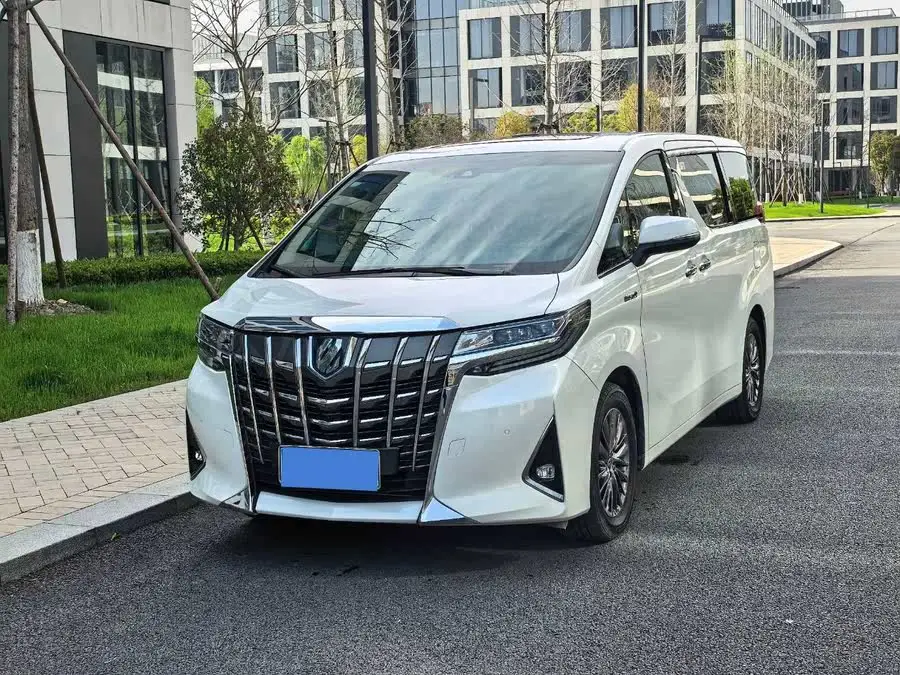 ألـفـارد 2021 هجين 2.5 لتر فئة بريميوم