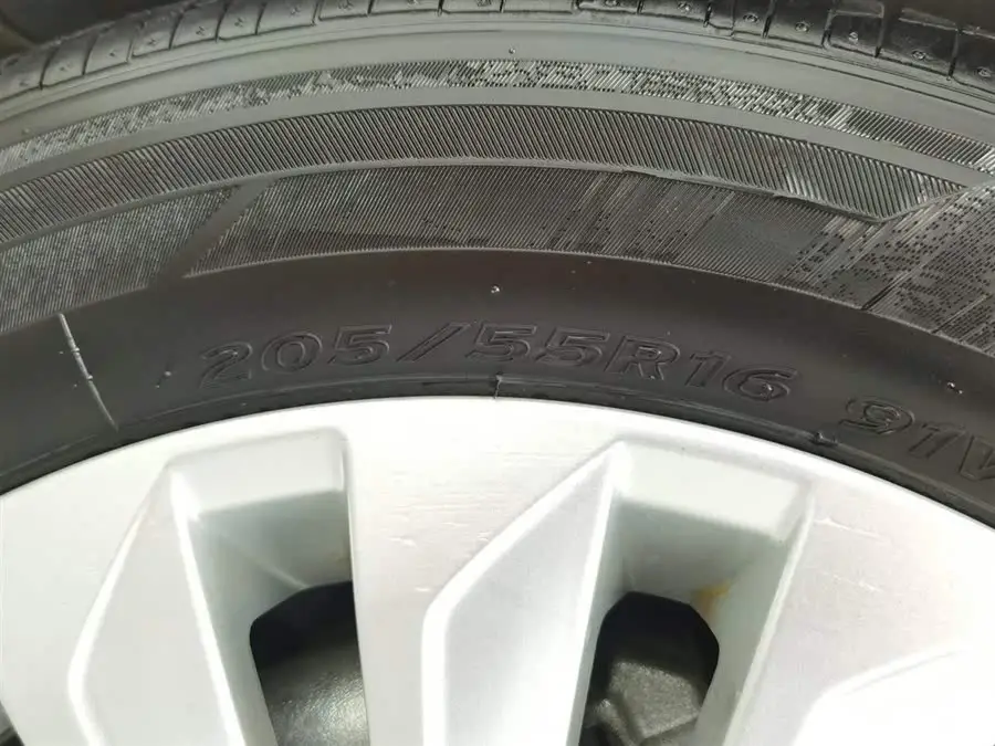 لافيدا 2021 280TSI DSG نسخة الراحة