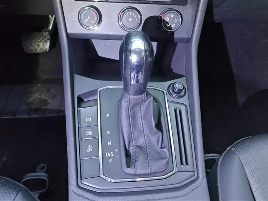 Lavida 2021 1.5L Automatic Comfort Version