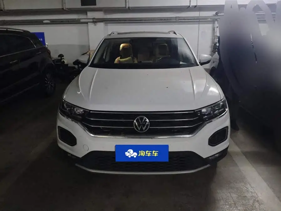 T-ROC 2021 طراز الفيس ليفت 280TSI DSG دفع ثنائي نسخة النخبة المتصلة ذكيًا