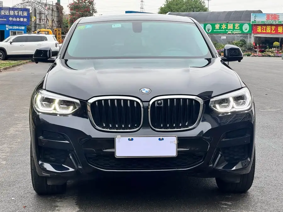 بي إم دبليو X4 2021 طراز مُعدل xDrive 25i مجموعة الرياضة M