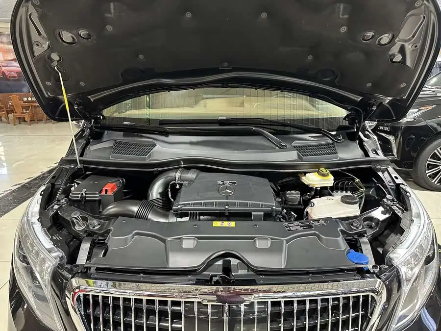 فيتو 2023 2.0T نسخة الأعمال 7 مقاعد