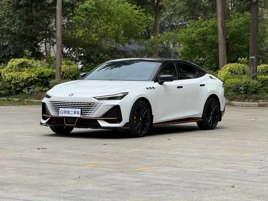 Changan UNI-V 2022 1.5T Sport Version