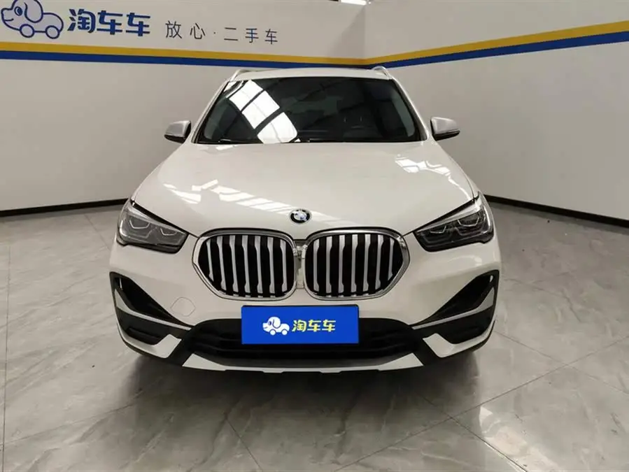 بي إم دبليو X1 2021 xDrive25Li النسخة المميزة